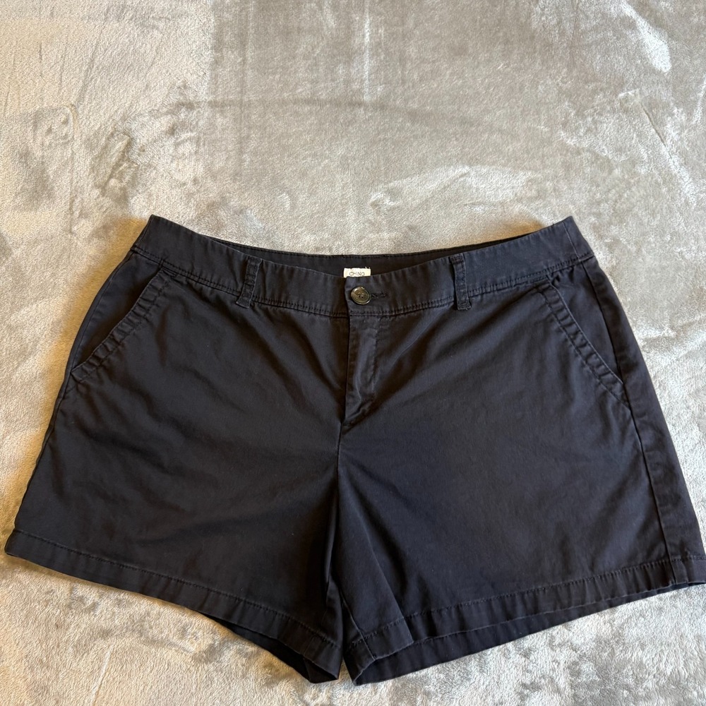 Liz Claiborne Shorts Womens 14 Black Stretch Casual Chino Flap Pockets Summer